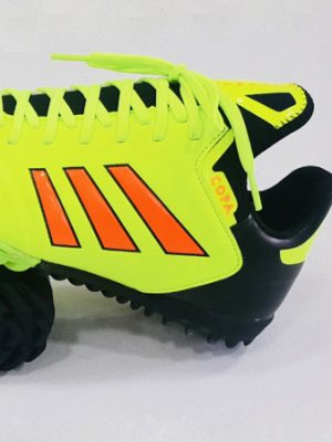Giày bóng đá nhân tạo Copa màu dạ quang đen